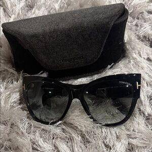 Tom Ford Black Cat-Eye Sunglasses